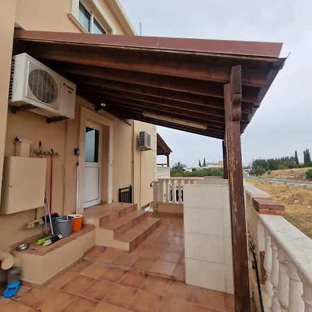 Villa Family House 1 Near Airport Paphos
